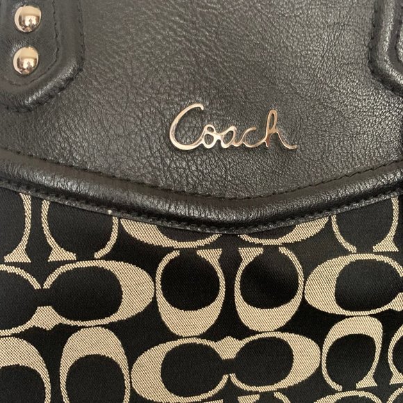 COACH ASHLEY SIGNATURE NORTH/SOUTH SATCHEL - Picture 5 of 7